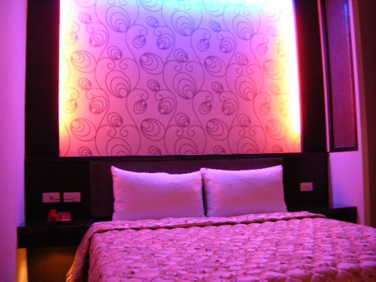 Baseball Hotel Kota Hsinchu Bagian luar foto