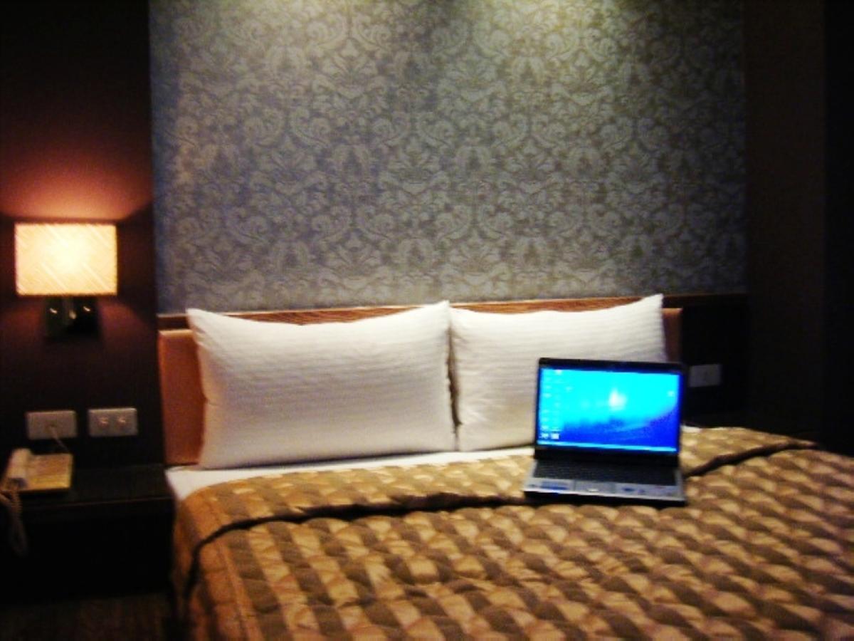 Baseball Hotel Kota Hsinchu Bagian luar foto
