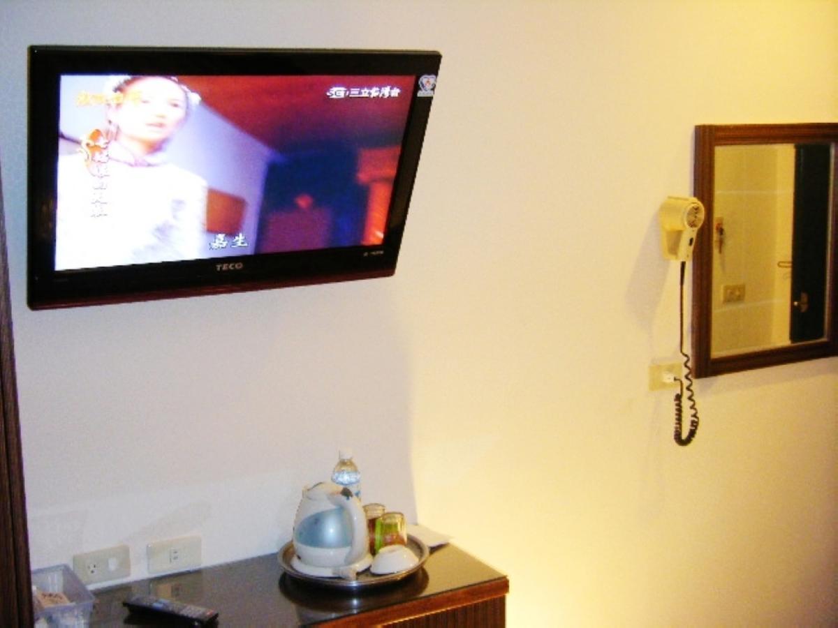 Baseball Hotel Kota Hsinchu Bagian luar foto