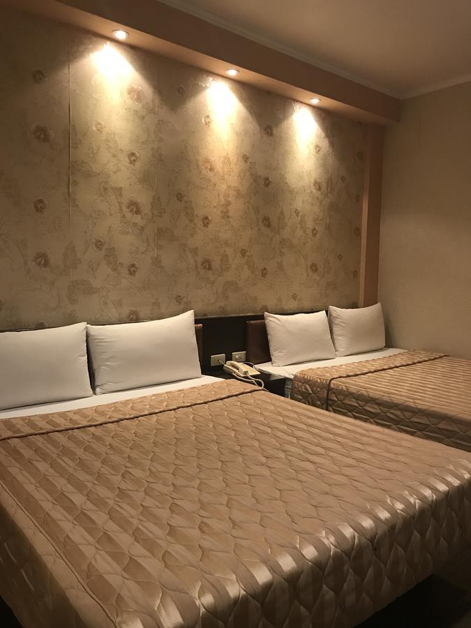 Baseball Hotel Kota Hsinchu Bagian luar foto